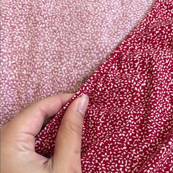 Hollister Red Midi Sundress V-Neck Short Sleeve - Picture 4 of 4